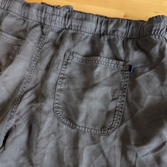 Bundle of gap and nautica XL/XXL shorts - Picture 6 of 13